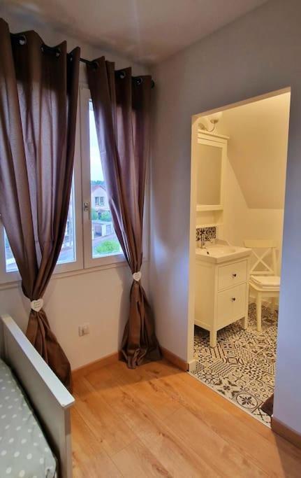 אוקזר Appartement Charmant Et Spacieux מראה חיצוני תמונה
